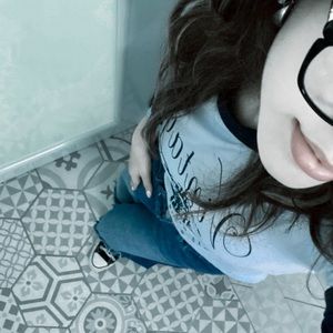 Meet your Posher, Veronica